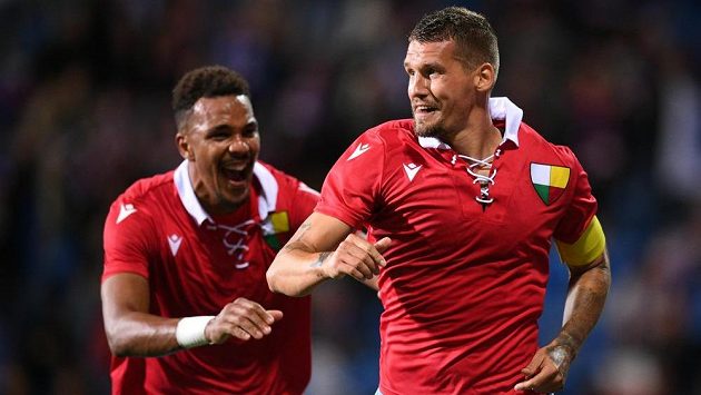 Lukáš Hejda (vpravo) se raduje z gólu Lukáš Hejda (vpravo) se raduje z gólu