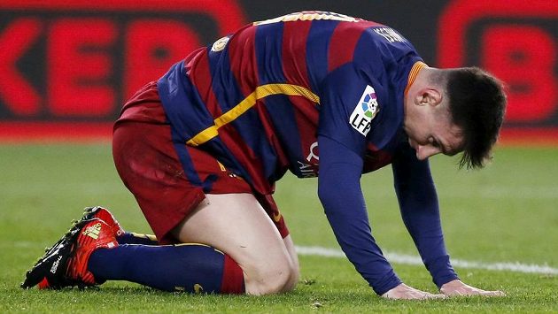 Lionel Messi v ligovém utkání s La Coruňou. Lionel Messi v ligovém utkání s La Coruňou.