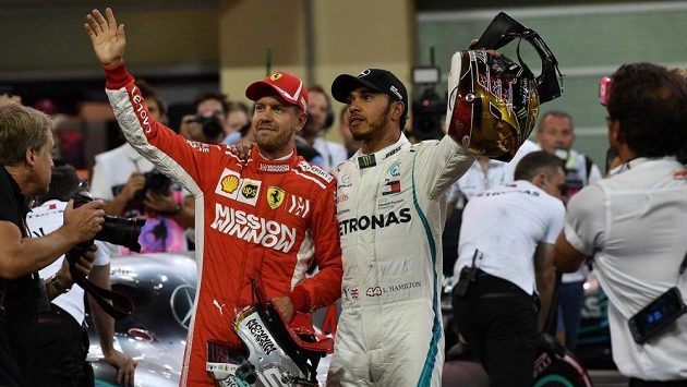 Sebastian Vettel a Lewis Hamilton. Sebastian Vettel a Lewis Hamilton.