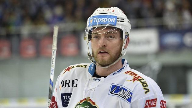 Martin Dočekal, střelec všech tří gólů Komety proti Chomutovu. Martin Dočekal, střelec všech tří gólů Komety proti Chomutovu.
