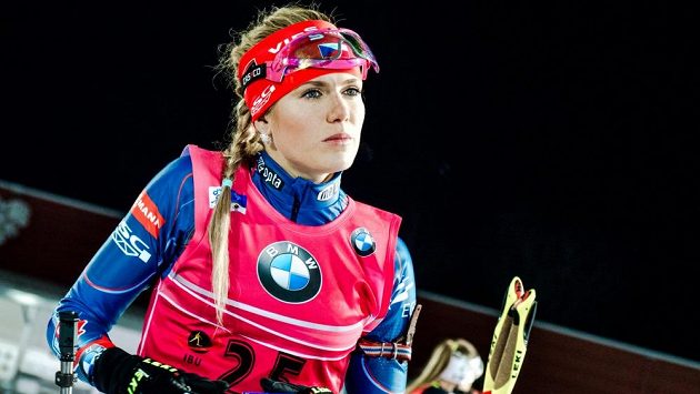 Biatlonistka Gabriela Soukalová se v letošní sezóně zatím hledá. Biatlonistka Gabriela Soukalová se v letošní sezóně zatím hledá.
