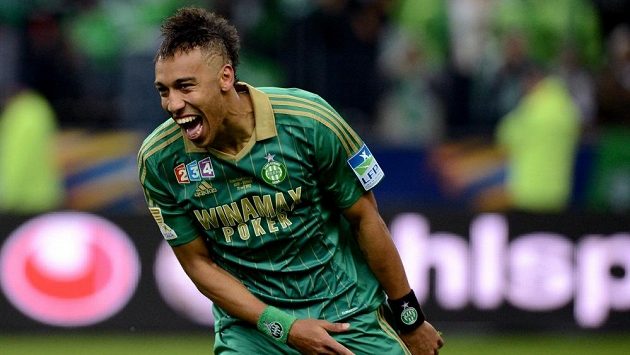 Útočník Pierre-Emerick Aubameyang je novou posilou fotbalistů Dortmundu. Útočník Pierre-Emerick Aubameyang je novou posilou fotbalistů Dortmundu.