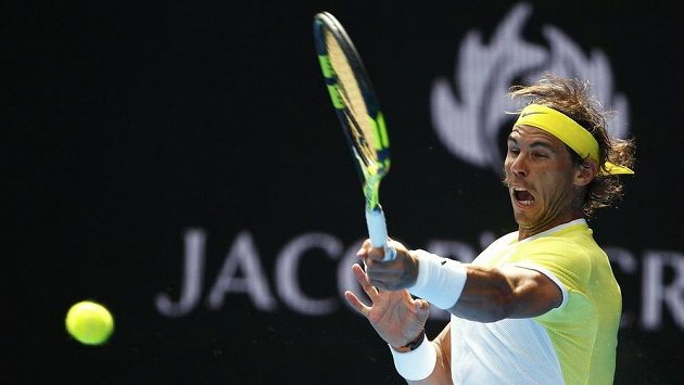 Španělský tenista Rafael Nadal prohrál v prvním kole Australian Open s krajanem Verdaskem. Španělský tenista Rafael Nadal prohrál v prvním kole Australian Open s krajanem Verdaskem.