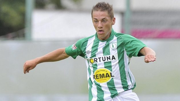 Nicolas Šumský v dresu Bohemians Praha 1905. Nicolas Šumský v dresu Bohemians Praha 1905.