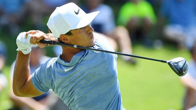 Dánský golfista Thorbjörn Olesen má problém. Dánský golfista Thorbjörn Olesen má problém.