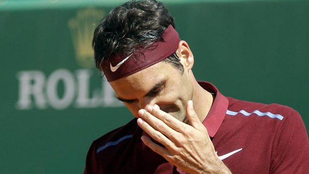 Švýcarský tenista Roger Federer. Švýcarský tenista Roger Federer.