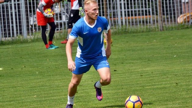 Slovenský záložník Tomáš Brigant přestoupil ze Zbrojovky Brno do Spartaku Trnava. Slovenský záložník Tomáš Brigant přestoupil ze Zbrojovky Brno do Spartaku Trnava.