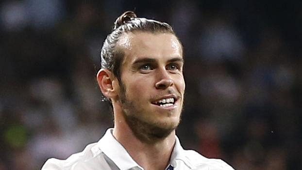 Gareth Bale z Realu Madrid slaví gól proti Legii Varšava v zápase Ligy mistrů. Gareth Bale z Realu Madrid slaví gól proti Legii Varšava v zápase Ligy mistrů.