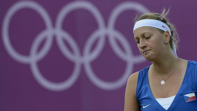 Zklamaná Petra Kvitová na olympiádě končí. Zklamaná Petra Kvitová na olympiádě končí.