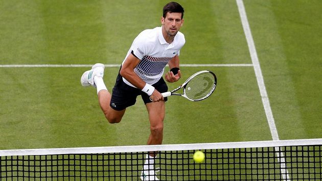 Novak Djokovič na turnaji v Eastbourne. Novak Djokovič na turnaji v Eastbourne.