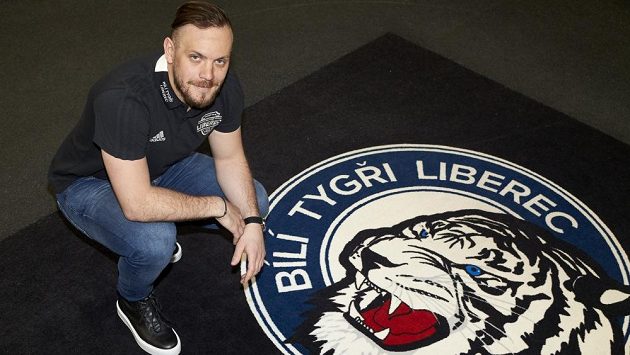 Útočník Tomáš Rachůnek, jedna z nových posil libereckých Bílých Tygrů. Útočník Tomáš Rachůnek, jedna z nových posil libereckých Bílých Tygrů.