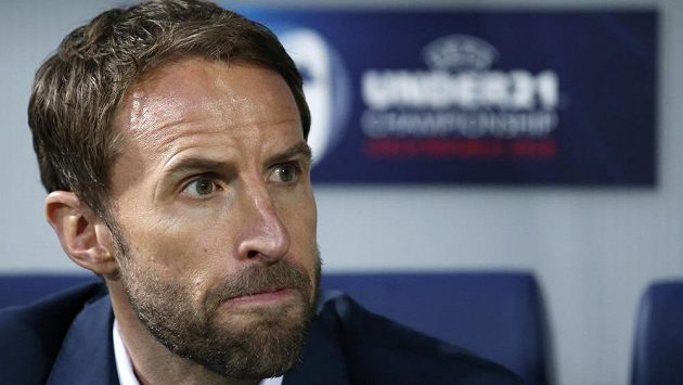 Trenér anglických fotbalistů do 21 let Gareth Southgate. Trenér anglických fotbalistů do 21 let Gareth Southgate.