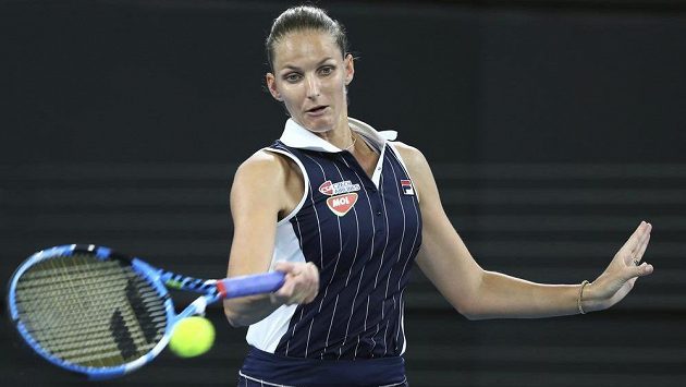 Karolína Plíšková v semifinále turnaje Brisbane s Naomi Ósakaovou. Karolína Plíšková v semifinále turnaje Brisbane s Naomi Ósakaovou.