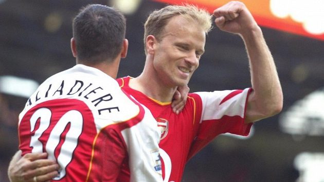 Dennis Bergkamp zažil v Arsenalu skvělé časy. Dennis Bergkamp zažil v Arsenalu skvělé časy.