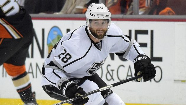 Jarret Stoll v dresu Los Angeles. Jarret Stoll v dresu Los Angeles.