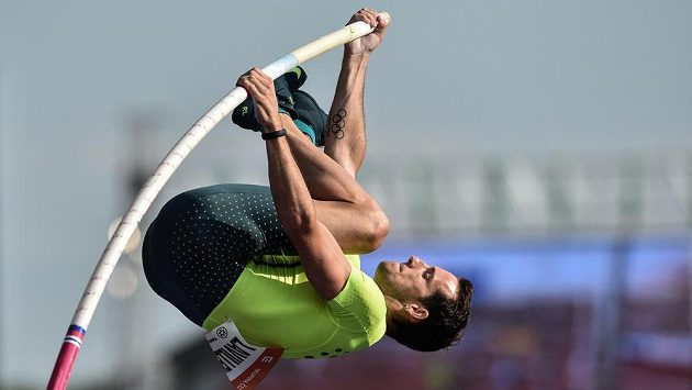Francouzský tyčkař Renaud Lavillenie na Zlaté tretře v Ostravě. Francouzský tyčkař Renaud Lavillenie na Zlaté tretře v Ostravě.
