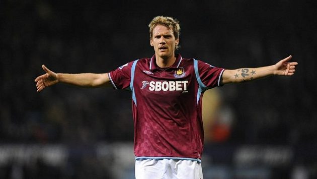 Radoslav Kováč ještě v dresu West Hamu v utkání Premier League proti Wolverhamptonu Radoslav Kováč ještě v dresu West Hamu v utkání Premier League proti Wolverhamptonu