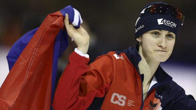 Martina Sáblíková vybojovala na MS v Heerenveenu druhou zlatou medaili, tentokrát ovládla závod na pět kilometrů. Martina Sáblíková vybojovala na MS v Heerenveenu druhou zlatou medaili, tentokrát ovládla závod na pět kilometrů.
