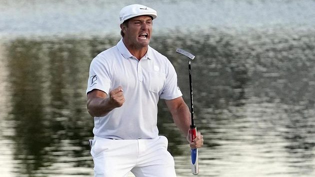 Bryson DeChambeau vyhrál turnaj okruhu PGA v Orlandu. Bryson DeChambeau vyhrál turnaj okruhu PGA v Orlandu.
