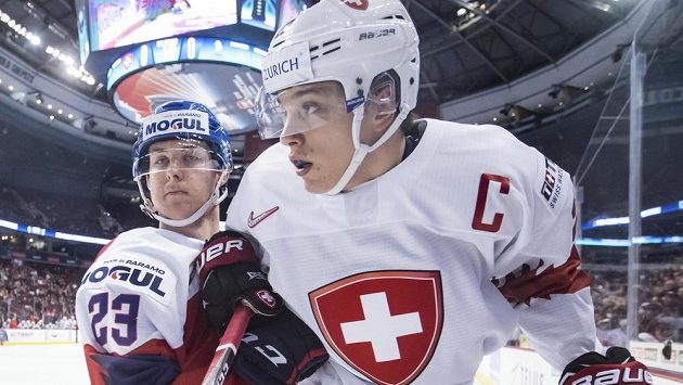 Daniel Bukač (vlevo) z českého týmu a Švýcar Nando Eggenberger. Daniel Bukač (vlevo) z českého týmu a Švýcar Nando Eggenberger.