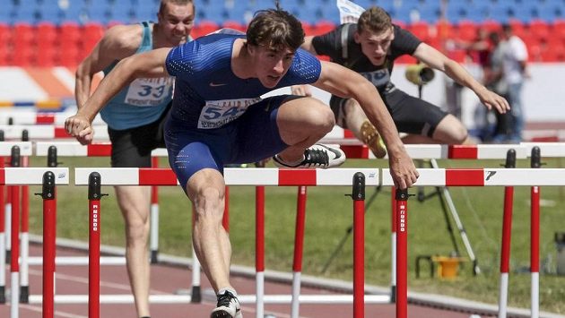 Dočkají se atletičtí fanoušci na OH v Riu mistra světa v běhu na 110 m překážek Sergeje Šubenkova (uprostřed)? Dočkají se atletičtí fanoušci na OH v Riu mistra světa v běhu na 110 m překážek Sergeje Šubenkova (uprostřed)?