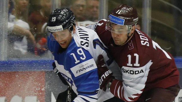 Fin Veli-Matti Savinainen (vlevo) a Lotyš Kristaps Sotnieks. Fin Veli-Matti Savinainen (vlevo) a Lotyš Kristaps Sotnieks.