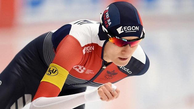 Česká rychlobruslařka Martina Sáblíková při závodě na 3 000 m v německém Inzellu. Česká rychlobruslařka Martina Sáblíková při závodě na 3 000 m v německém Inzellu.