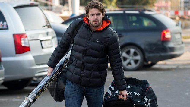 Útočník Roman Horák na srazu hokejové reprezentace v Praze. Útočník Roman Horák na srazu hokejové reprezentace v Praze.