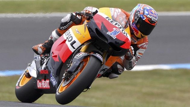 Australan Casey Stoner během kvalifikace na Velkou cenu Austrálie Australan Casey Stoner během kvalifikace na Velkou cenu Austrálie