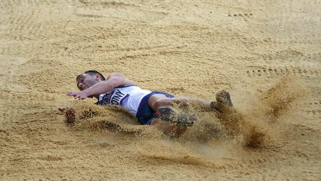 Roman Novotný při dálkařské kvalifikaci na olympijských hrách v Londýně vyhořel. Roman Novotný při dálkařské kvalifikaci na olympijských hrách v Londýně vyhořel.