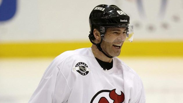 Jaromír Jágr (68) při tréninku New Jersey před novou sezónou NHL. Jaromír Jágr (68) při tréninku New Jersey před novou sezónou NHL.