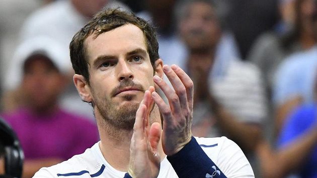 Britský tenista Andy Murray po vítězství v druhém kole US Open. Britský tenista Andy Murray po vítězství v druhém kole US Open.