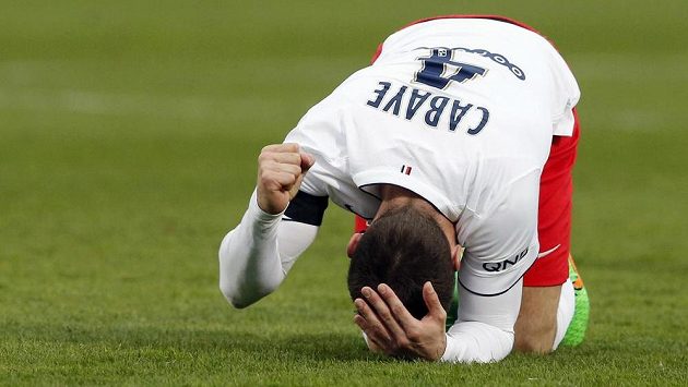 Yohan Cabaye z Paris St. Germain v zápase s Bordeaux. Yohan Cabaye z Paris St. Germain v zápase s Bordeaux.