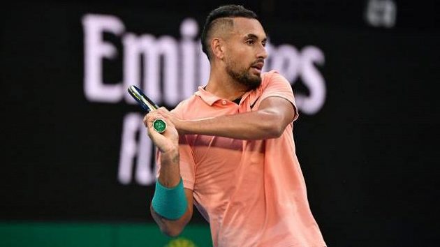Nick Kyrgios se v karanténě zajímá o červené víno Nick Kyrgios se v karanténě zajímá o červené víno