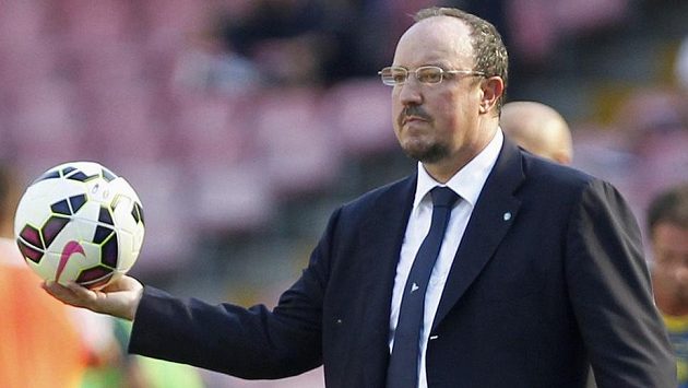 Neapolský kouč Rafael Benítez. Neapolský kouč Rafael Benítez.