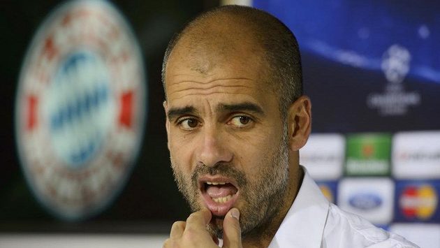 Trenér Bayernu Mnichov Pep Guardiola na tiskové konferenci v Mnichově před utkáním Ligy mistrů s Viktorií Plzeň. Trenér Bayernu Mnichov Pep Guardiola na tiskové konferenci v Mnichově před utkáním Ligy mistrů s Viktorií Plzeň.
