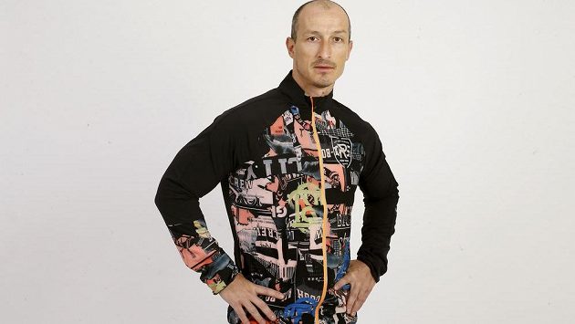 Reebok Running Wind Breaker: Oku lahodící bunda do nepohody. Reebok Running Wind Breaker: Oku lahodící bunda do nepohody.