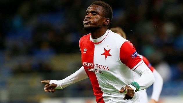 Michael Ngadeu-Ngadjui se upsal Slavii až do roku 2020. Michael Ngadeu-Ngadjui se upsal Slavii až do roku 2020.