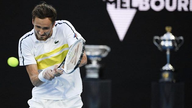 Soupeřem obhájce titulu Novaka Djokoviče v nedělním finále Australian Open bude Daniil Medveděv (na snímku). Soupeřem obhájce titulu Novaka Djokoviče v nedělním finále Australian Open bude Daniil Medveděv (na snímku).
