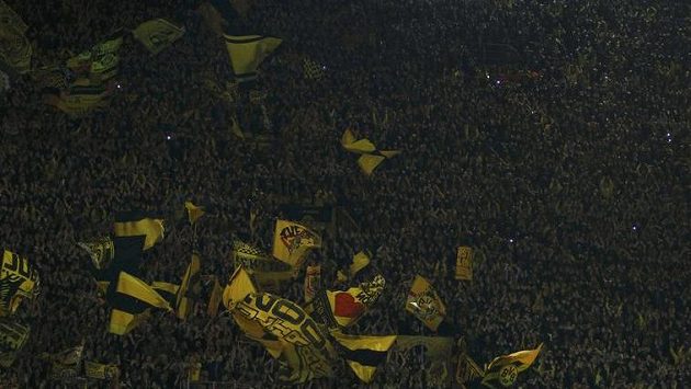 Fanoušci Borussie Dortmund (ilustrační foto). Fanoušci Borussie Dortmund (ilustrační foto).