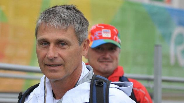 Trenér českých oštěpařů Jan Železný v Riu. Trenér českých oštěpařů Jan Železný v Riu.
