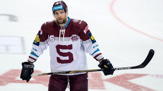 Obránce Adam Polášek zamíří do Ruska. Obránce Adam Polášek zamíří do Ruska.