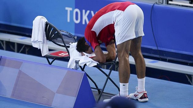 Novak Djokovič neustál tlak v boji o bronz Novak Djokovič neustál tlak v boji o bronz