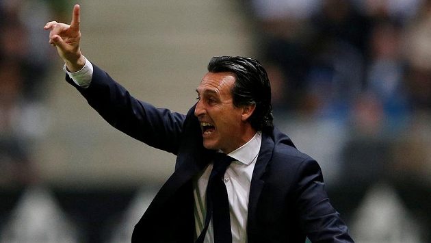 Španělský kouč Unai Emery u fotbalistů Paris St. Germain skončil. Španělský kouč Unai Emery u fotbalistů Paris St. Germain skončil.