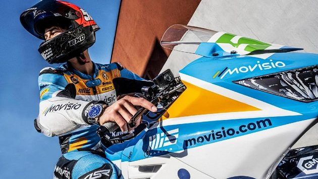 Motocyklový závodník Oliver König pojede v Mostě v nových barvách. Motocyklový závodník Oliver König pojede v Mostě v nových barvách.