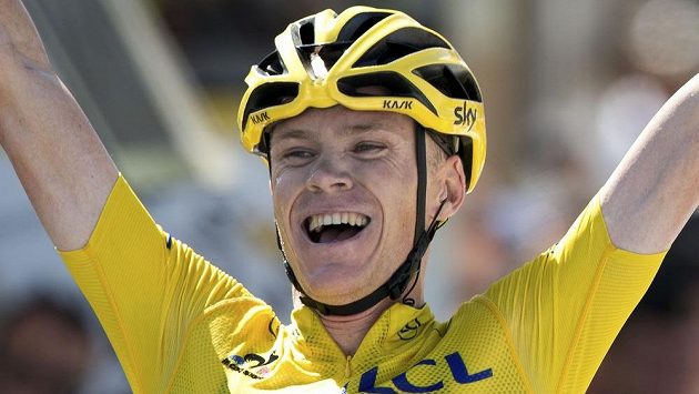 Britský cyklista Christopher Froome slaví vítězství v 10. etapě Tour de France. Britský cyklista Christopher Froome slaví vítězství v 10. etapě Tour de France.