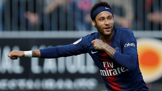 Brazilec Neymar kvůli údajnému znásilnění souzen nebude. Brazilec Neymar kvůli údajnému znásilnění souzen nebude.