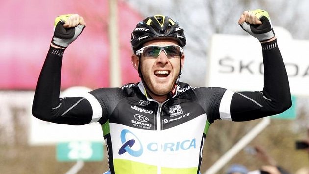 Matthew Goss z týmu Orica Greenedge v cíli etapy Dira d´Italia v dánském Horsens. Matthew Goss z týmu Orica Greenedge v cíli etapy Dira d´Italia v dánském Horsens.