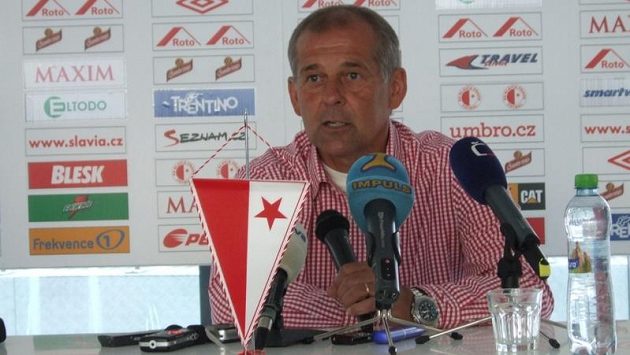 Petr Rada poprvé mluví jako trenér Slavie. Petr Rada poprvé mluví jako trenér Slavie.