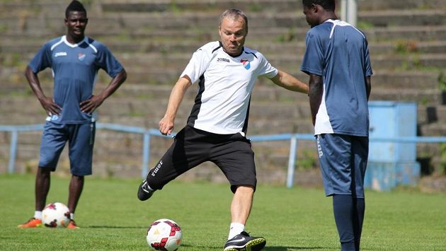 Radomír Korytář opět v roli kouče Baníku. Radomír Korytář opět v roli kouče Baníku.